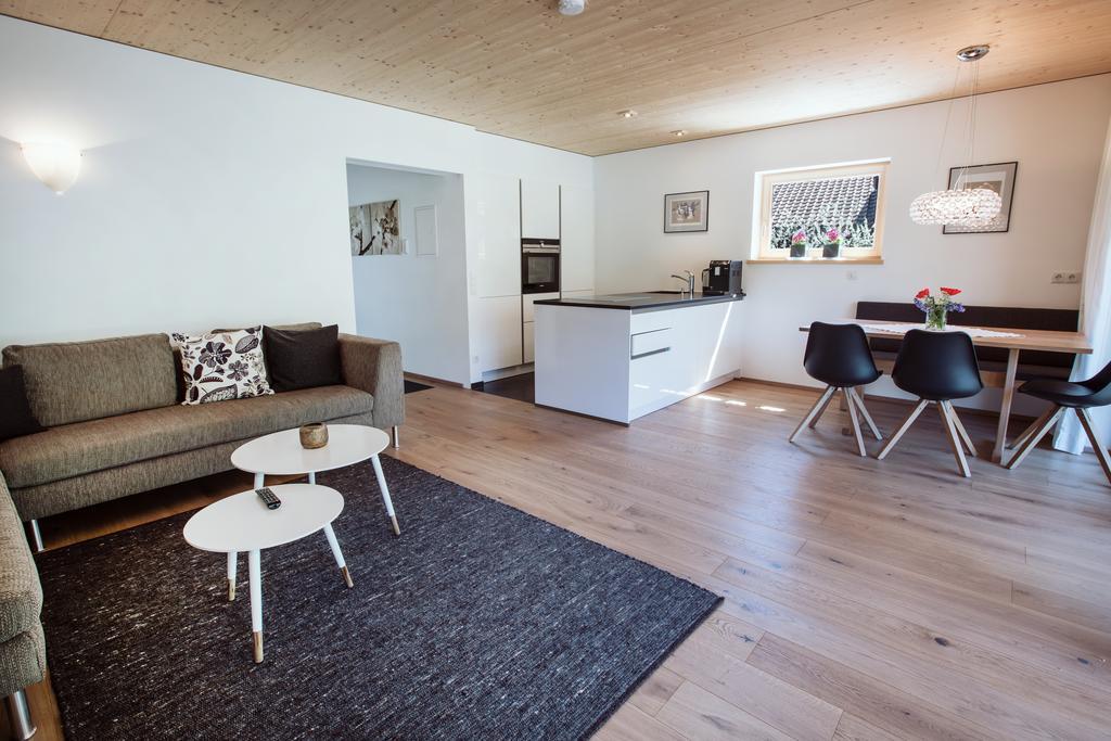 Alpenapart Montafon - Appartement Sennerei Schruns Buitenkant foto